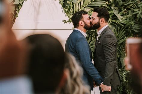 Nel Bacio La Chimica Della Salute Una Giornata Mondiale Lo Celebra