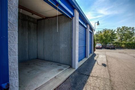 Self Storage Units at iStorage Sterling Heights in Sterling Heights, MI ...