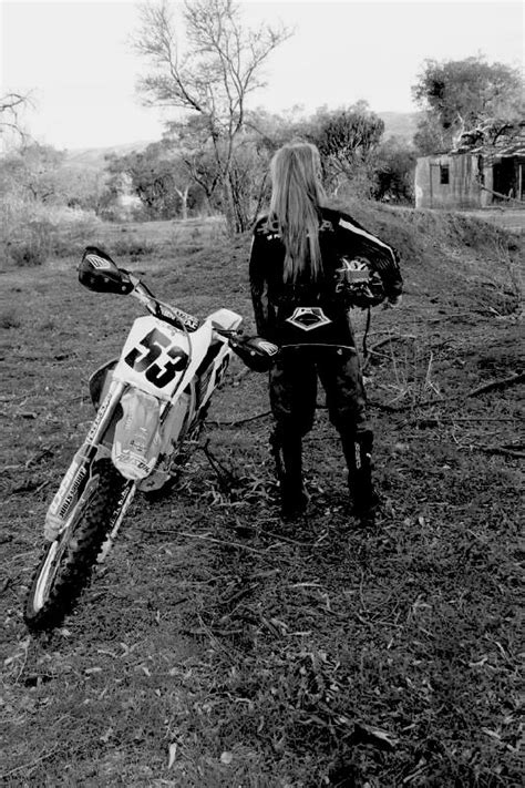 Pin By Varial Tv On Motocross Girls Motocross Love Motocross Girls