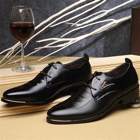 New 2018 Fashion Italian Designer Formal Mens Dress Shoes Genuine Leather Luxury Wedding Shoes