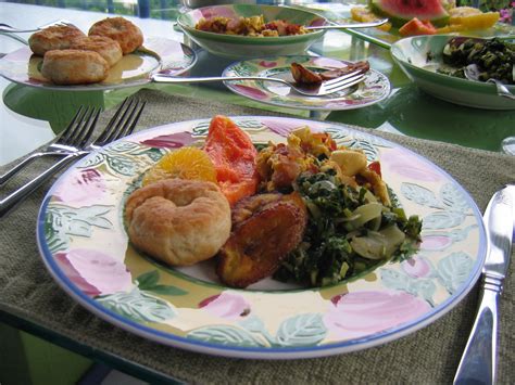 Dining in Ocho Rios at Darryl's Kitchen - Authentic Jamaican Meals