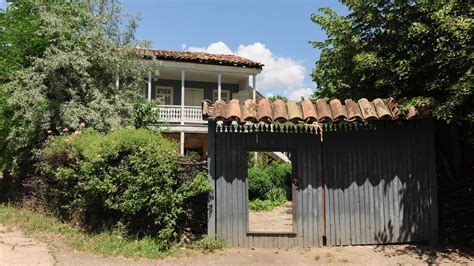 giorgi leonidze museum georgia travel