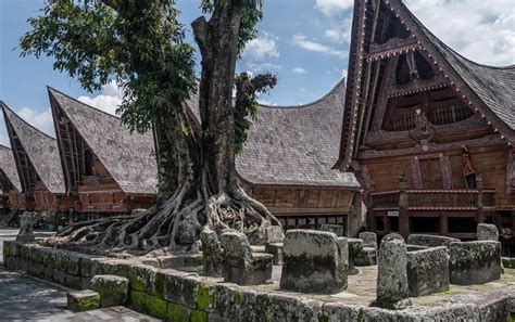 Mari Menelusuri Jejak Budaya Pulau Samosir Sumatera Utara