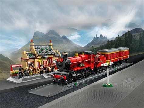 Конструктор LEGO Harry Potter (Гарри Поттер) 76423 Хогвартс-экспресс и ...