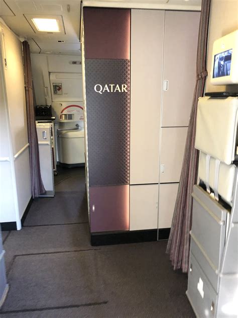 Review Qatar Airways Business Class B777 200lr Doha To Los Angeles