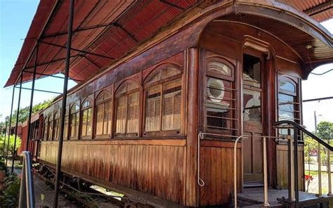 ANTIGUA ESTACIÓN DE FERROCARRIL GRANADA