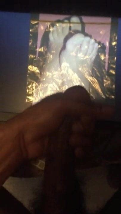 Tributo Ai Suoi Piedi Nudi Free Gay Porn XHamster