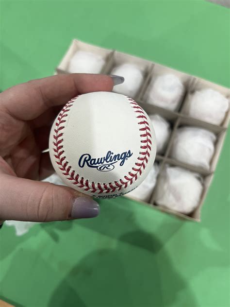 New Rawlings Official Major League Baseballs 12 Pack 1 Dozen