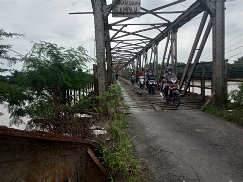 Menengok Cincin Lawas Jembatan Lama Penghubung Lamongan Tuban