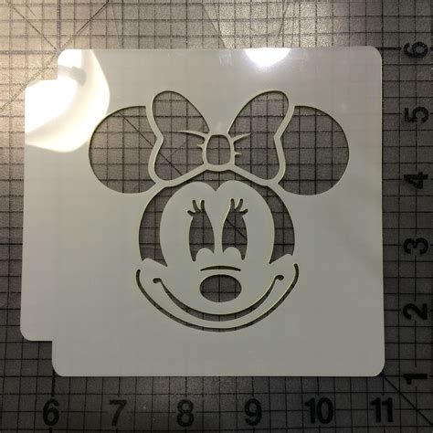 Minnie Mouse Pumpkin Template