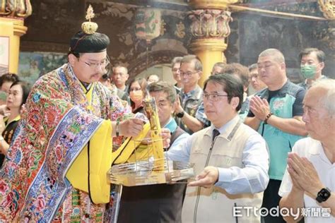 外旱不雨南部缺水嚴重 黃偉哲安平開台天后宮祈雨盼早迎甘霖 Ettoday生活新聞 Ettoday新聞雲