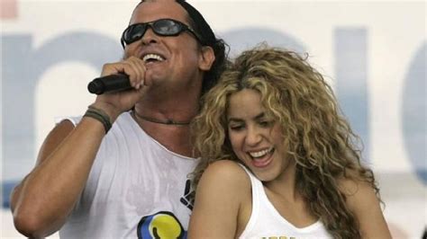 Carlos Vives canta La bicicleta y evita recordar a Piqué como gesto