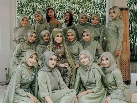 Mengenal Warna Sage Green Yang Trending Di Hari Lebaran