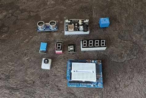 Elegoo Uno R3 Project Super Starter Kit Review