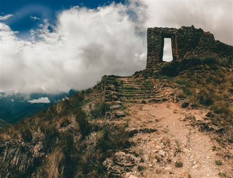 Hiking To Inti Punku The Sun Gate At Machu Picchu