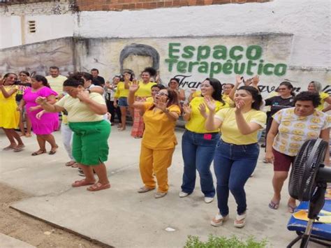 CAPS reúne usuários e familiares para falar sobre a campanha Setembro