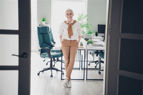 Full Body Photo Of Nice Boss Mature Woman Posing Confident Dressed Formalwear Comfortable Light