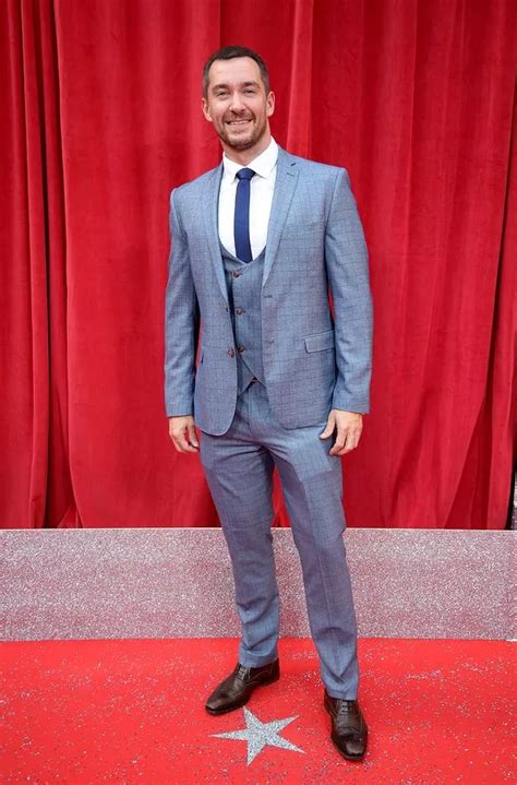 Hollyoaks Nikki Sanderson Dating Ex Emmerdale Star Anthony Quinlan