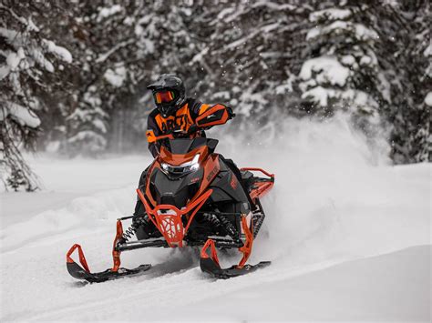 New Arctic Cat Riot Es Snowmobiles In Effort Pa