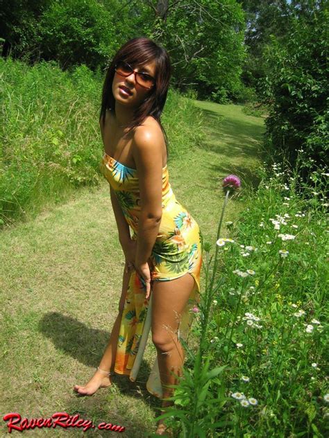Raven Riley Naked Outside Porn Pictures XXX Photos Sex Images 3601173 PICTOA