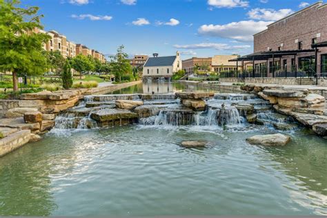 Riverwalk Flower Mound Builders Best Flower Site