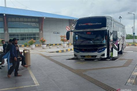 Duh Harga Tiket Bus AKAP Di Terminal Pulo Gebang Naik 20