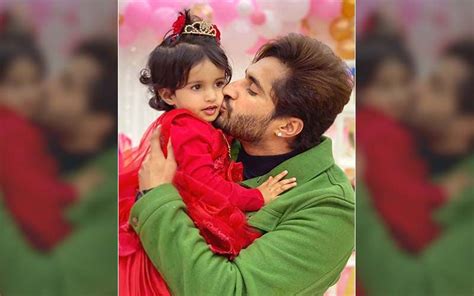 Jassie Gill Celebrates Daughter Roojas Kaur Gill’s Birthday Shares Adorable Pictures