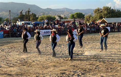 Con Cabalgata Rodeo Y Baile Conmemoran El 248 Aniversario De La