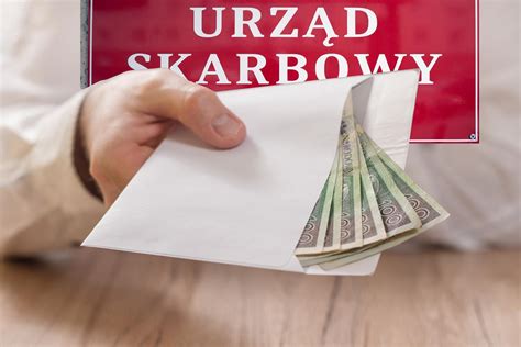 Skarbówka zwraca 4500 zł Pospiesz się a załatwisz to jednym polem w