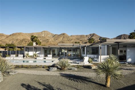 Midcentury Meets Contemporary Design In Palm Springs For 265m