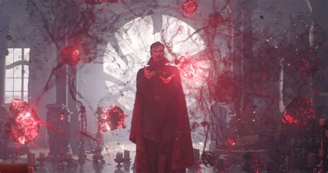 Doctor Strange 2 supera a Batman y se convierte en la película nacional