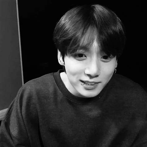 아냐 Adlı Kullanıcının Jungkook 전정국 Panosundaki Pin