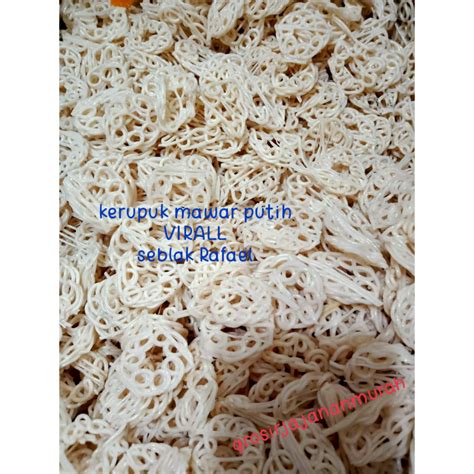 Jual JUAL KERUPUK MAWAR PUTIH VIRAL SEBLAK RAFAEL KRUPUK KERITING PUTIH