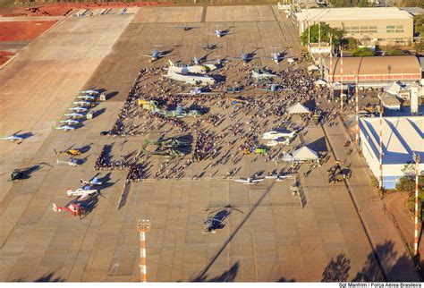 Sábado Aéreo Na Base Aérea De Brasília Df Poder Aéreo Aviação