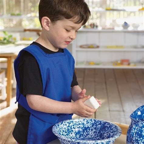 Washing Cleaning Montessori Services