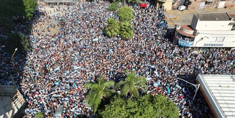 Desde el drone de El Litoral multitudinaria celebración del título