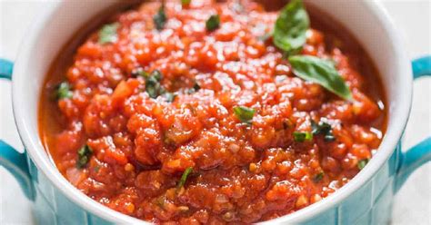Spicy Homemade Marinara Sauce Recipe - Curry Trail