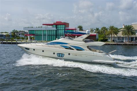 65 Azimut 62e Serendipity 26 North Yachts