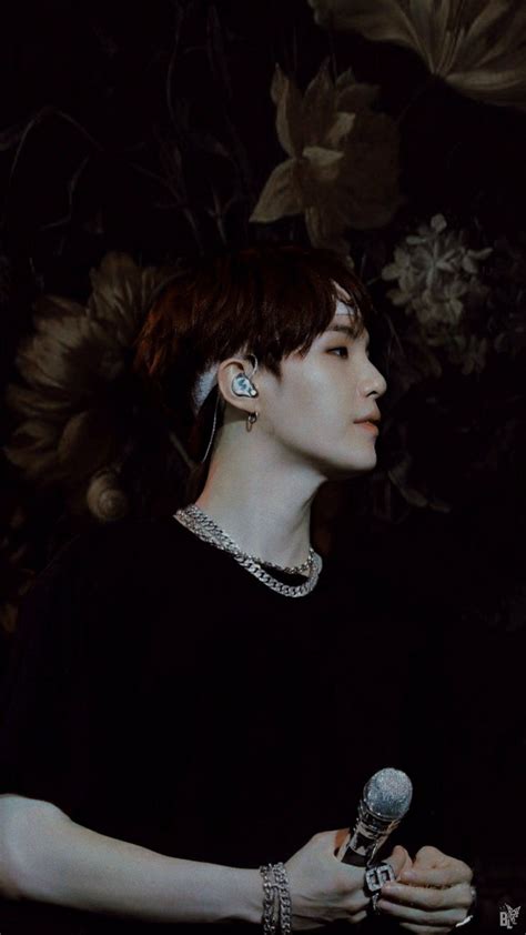 Suga Black Wallpaper Credits To Twitter Butterflylockz Suga