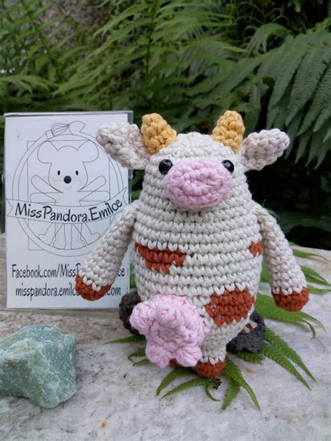 Miss Pandora Emilce