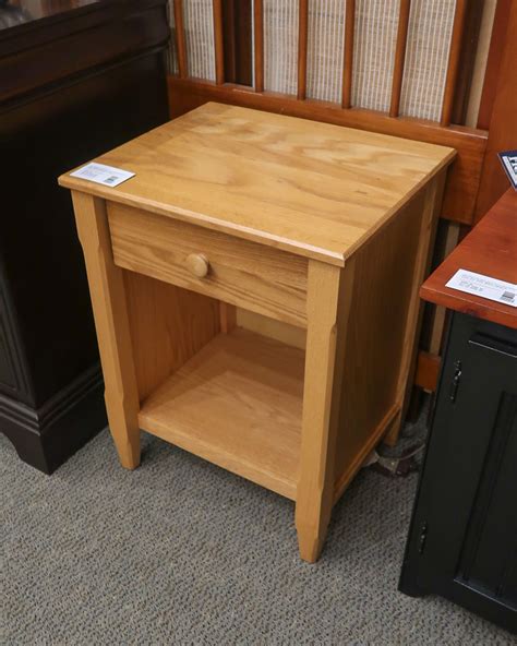 Oak Nightstand with Drawer | New England Home Furniture Consignment