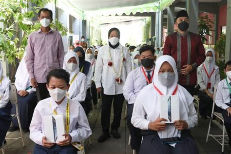 Pemkot Surabaya Kemensos Kolaborasi Atasi Kemiskinan Surabaya Today