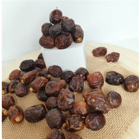 Jual Kurma Khenaizi Gr Dates Crown Kurma Khenizi Exp