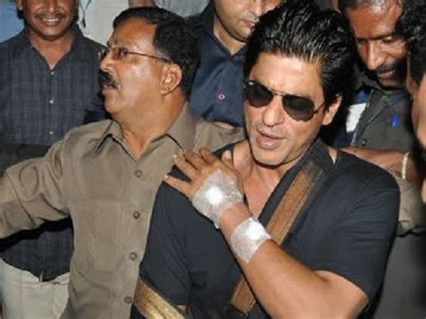 Shah Rukh Khan Us Shooting Update Nose And Face Injury अमेरिका में