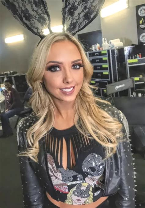 Busty Birthday Bunny Nudes Wrestlefap Nude Pics Org