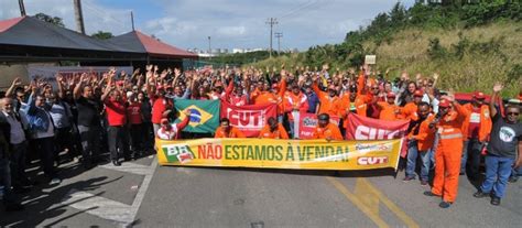 Petroleiros da Bahia suspendem greve temporariamente após Petrobrás