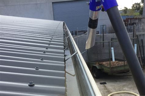 Gutter Vacuum Cleaning Metro Gardens