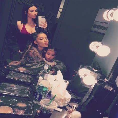 Photos Kim Kardashian D Voile Un Clich Adorable De Sa Fille North