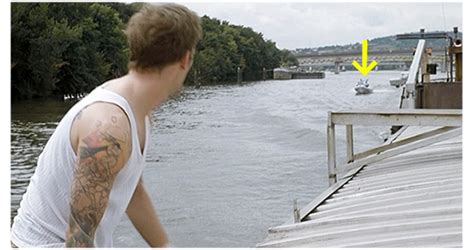 La Blonde Aux Seins Nus