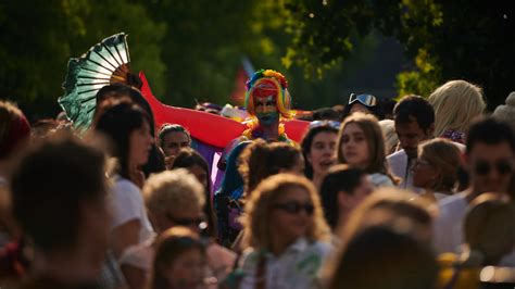 El Orgullo Lgtbiq En Pamplona Llena De Color Y Reivindicaciones Las